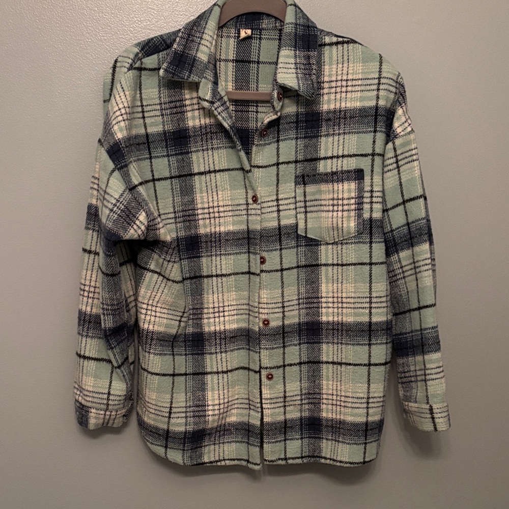 Plaid Button-Up Women's Jacket